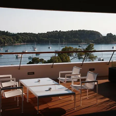 Lone By Maistra Collection Hotel 5*